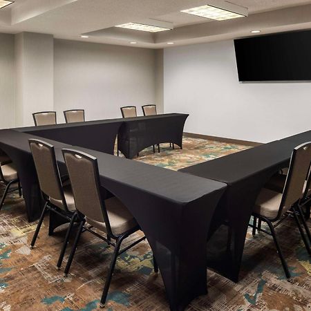 Hampton Inn Minneapolis Northwest Мейпъл Гроув Екстериор снимка