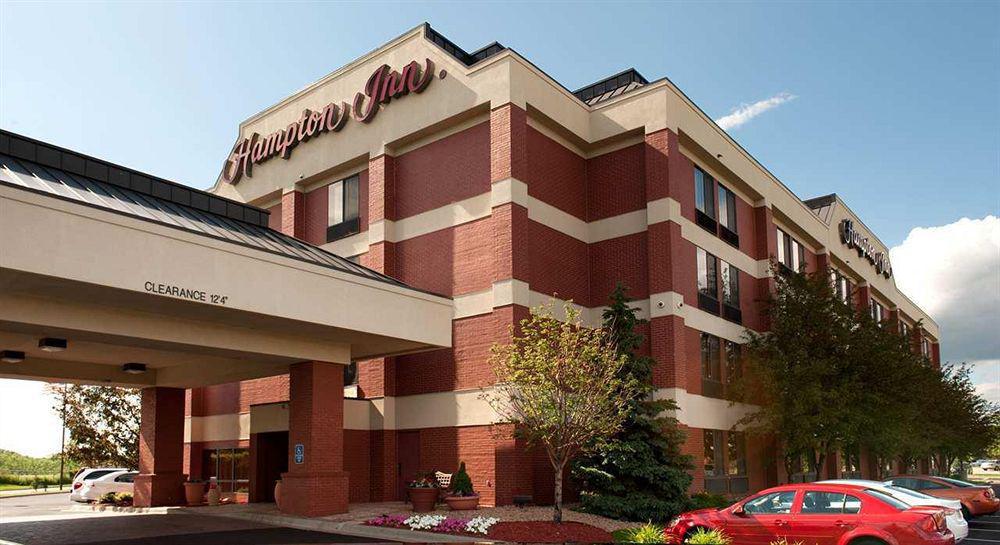 Hampton Inn Minneapolis Northwest Мейпъл Гроув Екстериор снимка